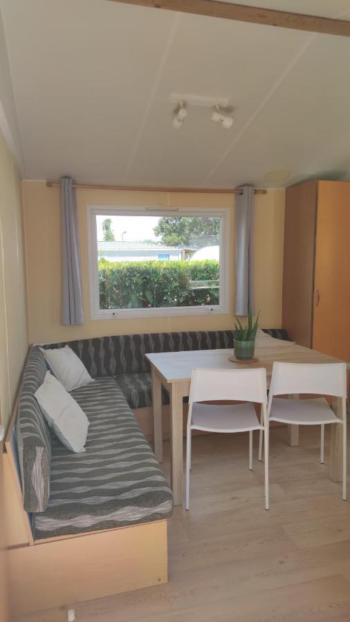 מלון Biville-sur-Mer Bienvenue Chez Anais ! מראה חיצוני תמונה